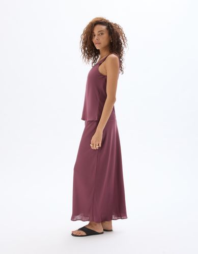 Jupe mi-longue en satin - violet - celio - Modalova