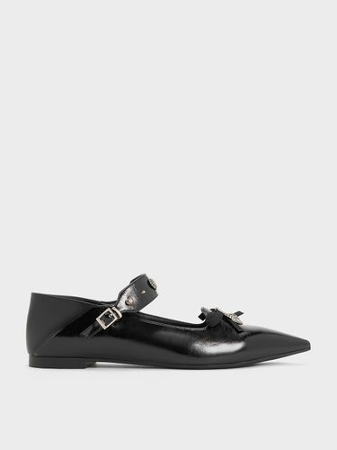 Charles & Keith - Mary Jane cloutées à bout pointu et ornées d'un cœur - Charles & Keith - Modalova