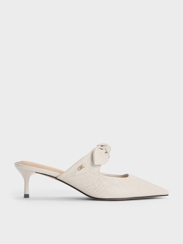 Charles & Keith - Mules à talon de chaton en cuir effet froissé avec nœud Jayce - Charles & Keith - Modalova