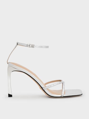 Charles & Keith - Sandales en cuir métallisé à bride de cheville ornée de strass - Charles & Keith - Modalova