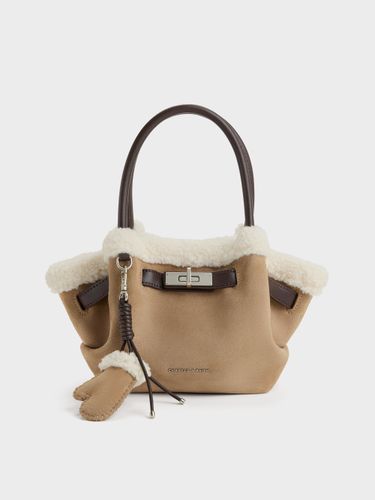 Mini cabas à bordures imitation fourrure Cosima - Charles & Keith - Modalova