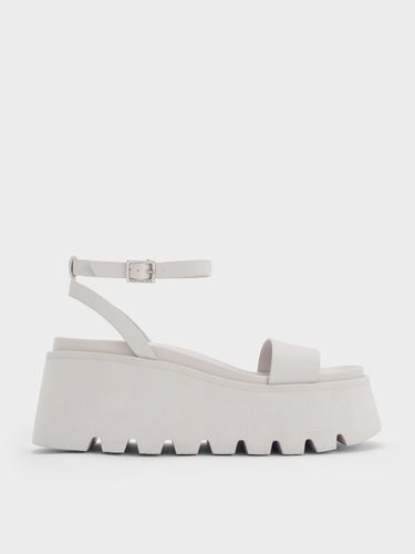 Charles & Keith - Sandales à semelle plateforme crantée et bride de cheville - Charles & Keith - Modalova