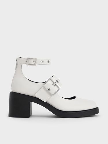 Charles & Keith - Escarpins Mary Jane à lanière œillets - Charles & Keith - Modalova