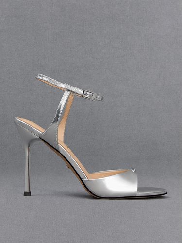 Charles & Keith - Escarpins en cuir métallisé à bride de cheville - Charles & Keith - Modalova