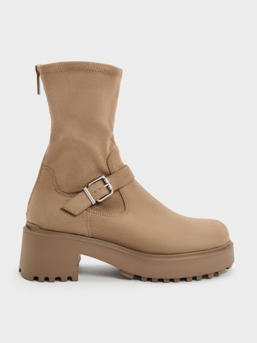 Bottines plateforme en suédine Evan - Charles & Keith - Modalova