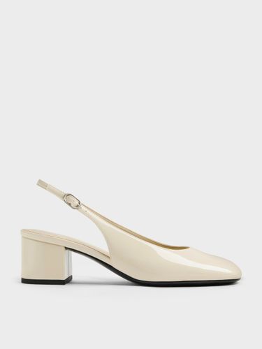 Escarpins à bride arrière Danni en cuir verni - Charles & Keith - Modalova