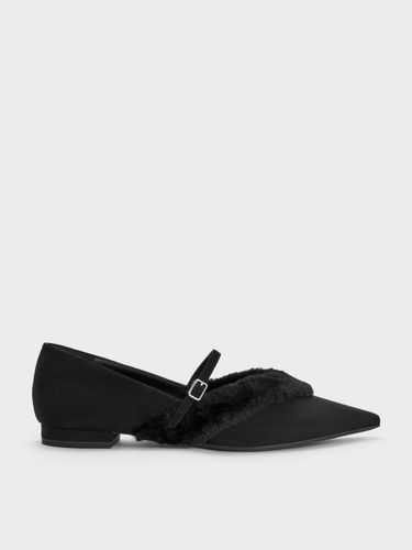 Salomés Mary Jane Bout Pointu Bordés de Fourrure en Suédine Synthétique Emila - Charles & Keith - Modalova