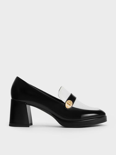 Charles & Keith - Mocassins à talon bicolores avec détail métallique - Charles & Keith - Modalova