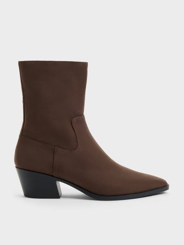 Bottines fuselées en suédine synthétique - Charles & Keith - Modalova
