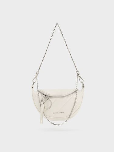 Charles & Keith - Sac bandoulière en demi-lune à effet froissé Philomena - Charles & Keith - Modalova