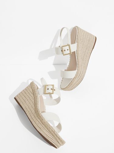 Charles & Keith - Espadrilles compensées à boucle - Charles & Keith - Modalova