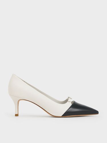 Charles & Keith - Escarpins bicolores à bout pointu et lanière à boucle - Charles & Keith - Modalova