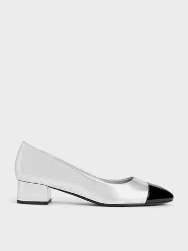 Charles & Keith - Escarpins Kleo à bout droit et à contraste de vernis - Charles & Keith - Modalova
