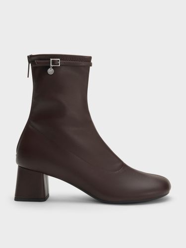 Bottines à Talons Carrés et Brides - Charles & Keith - Modalova