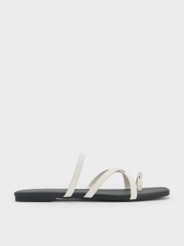 Charles & Keith - Sandales à lanières et boucle d'orteil avec détail métallique - Charles & Keith - Modalova