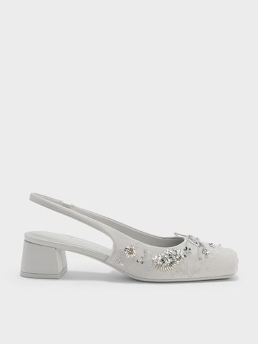 Escarpins Slingback Brodés et Pailletés en Satin Sadira - Charles & Keith - Modalova