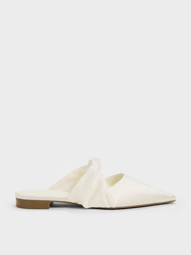 Mules pointues en satin à brides torsadées - Charles & Keith - Modalova