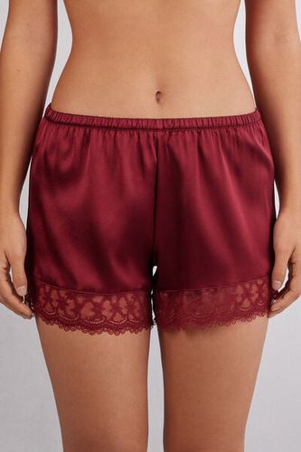 She is a Classic Silk and Lace Shorts Woman Red Size L - Intimissimi - Modalova