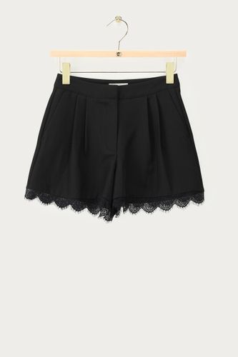 Short plissé avec finition en dentelle | - My jewellery - Modalova