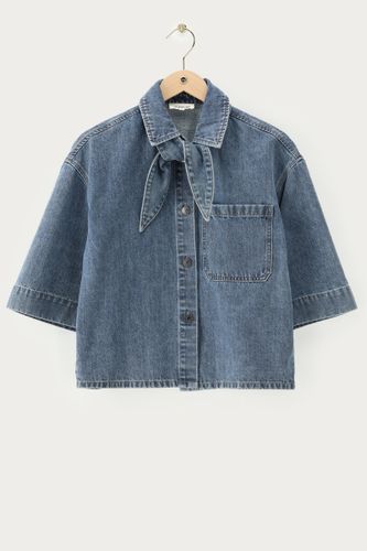 Blouse en denim à manches courtes avec écharpe | - My jewellery - Modalova