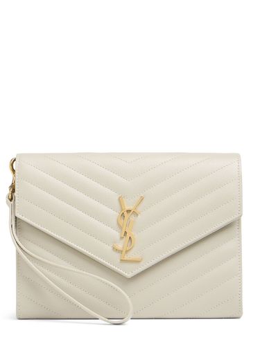 Pochette En Cuir Embossé Cassandre - SAINT LAURENT - Modalova