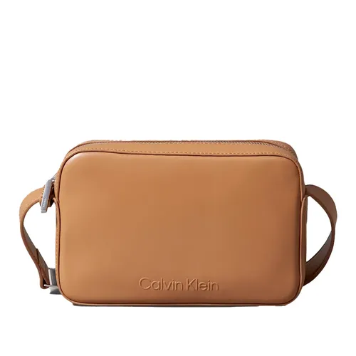 Sac bandoulière Embossed - Calvin Klein Jeans - Modalova