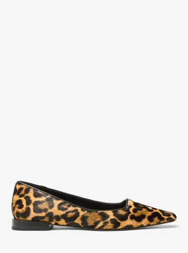 MK Ballerine Darrah en poil de vachette à imprimé léopard - Michael Kors - MICHAEL Michael Kors - Modalova