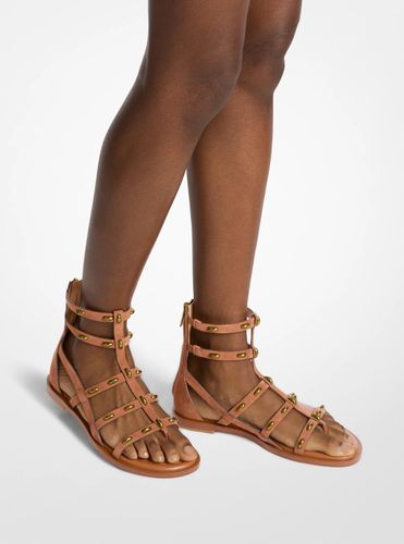 MK Spartiate Noa en daim clouté - Michael Kors - MICHAEL Michael Kors - Modalova