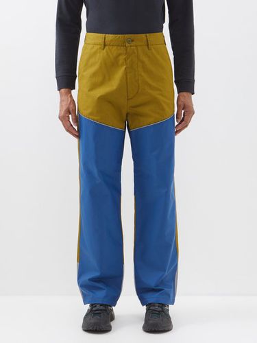Pantalon bicolore en coton et nylon imperméable - 2 MONCLER - Modalova