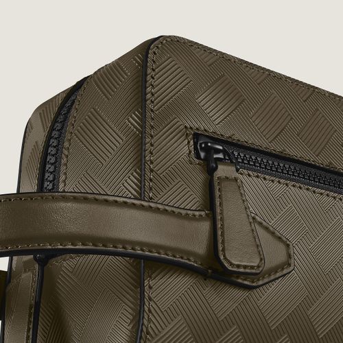 Trousse de Toilette en Cuir Extreme - Cuir - MB221608 - Trousses De Toilette - MONTBLANC - Modalova