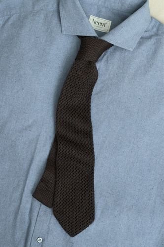 Wool Knit Chocolate Tie - Neem London - Modalova