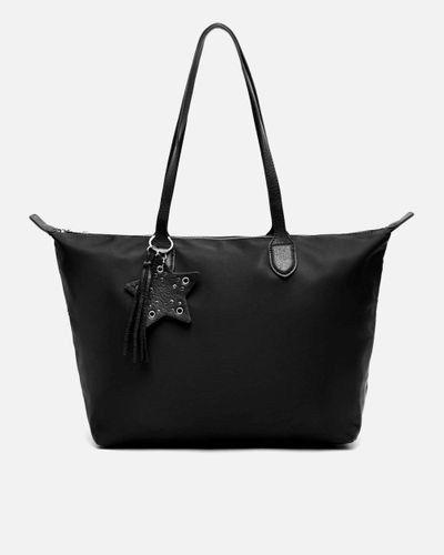Clote grand sac shopper en nylon avec détail pendentif - Misako - Modalova