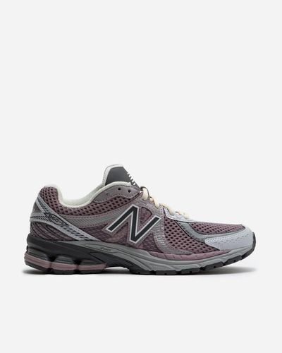 V2 43 - ICE WINE - New Balance - Modalova