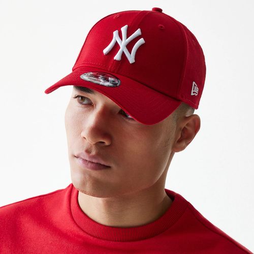 Casquette 9FORTY New York Yankees Essential Rouge unisex - New Era Cap - Modalova