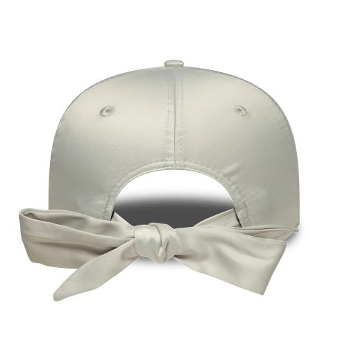 Casquette Femme 9FORTY en Satin Bow Back New York Yankees MLB Gris unisex - New Era Cap - Modalova