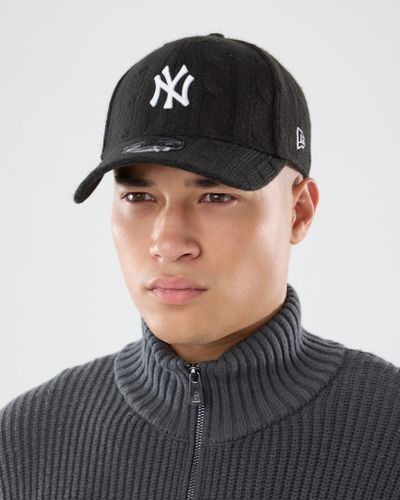 Casquette 39THIRTY Stretch Fit New York Yankees MLB Knitted Noir unisex - New Era Cap - Modalova