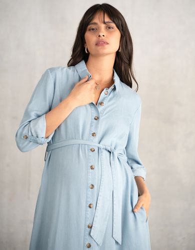 Robe chemise de maternité aspect denim Tencel™ - Seraphine - Modalova