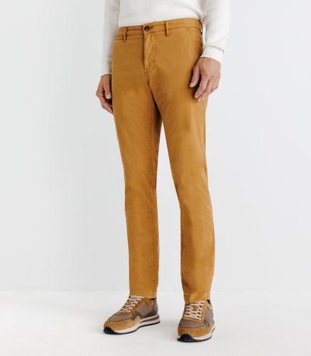IZAC - Pantalon chino camel - IZAC - Modalova