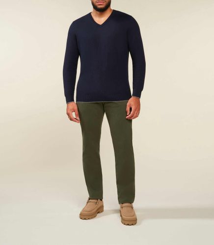 Pull col V coton cachemire marine BRENTBT - IZAC - Modalova