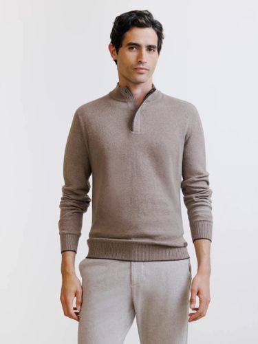 IZAC - Pull col montant taupe - IZAC - Modalova