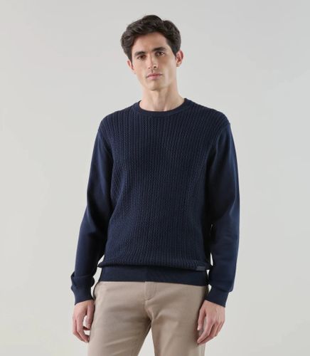 Pull col rond en maille torsadée - IZAC - Modalova