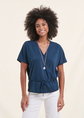 T-shirt blousant bleu pétrole en lyocell manches courtes - La Fée Maraboutée - Modalova