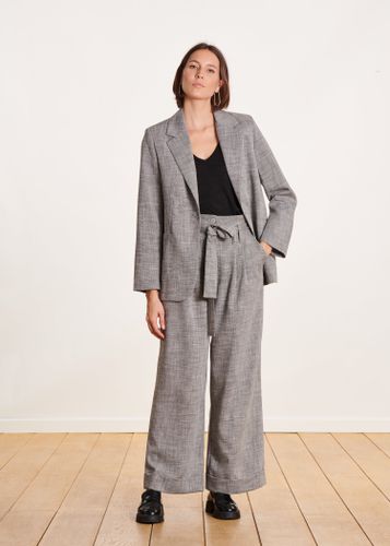 Pantalon large gris taille haute avec ceinture à nouer - La Fée Maraboutée - Modalova