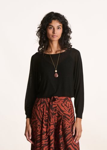 Pull court maille fine encolure bateau - La Fée Maraboutée - Modalova