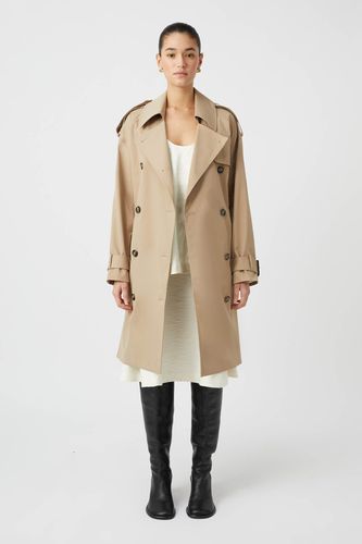 Evans Knee Length Trench - CAMILLA AND MARC - Modalova