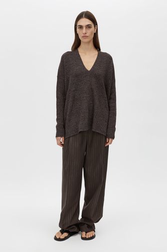 Botticino Deep V Neck Knit Sweater - CAMILLA AND MARC - Modalova