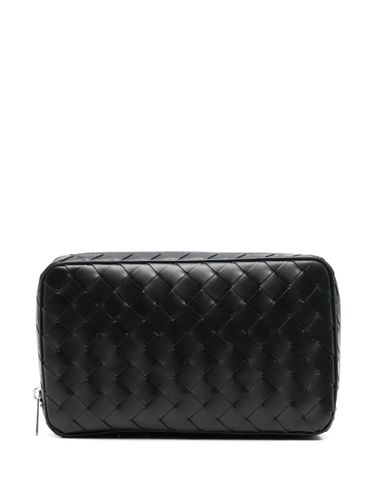 Pouch M Avenue Intreccio 15 - Bottega Veneta - Modalova