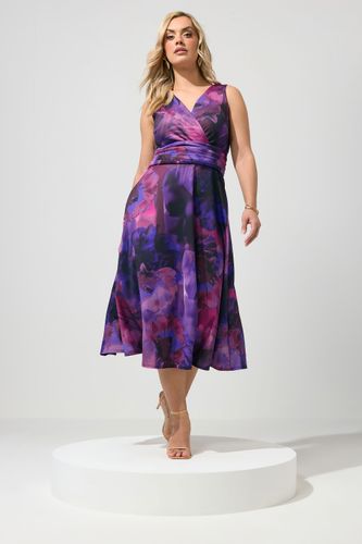 Robe Patineuse Violette À Imprimé Abstrait Size 52 - Yours London - Modalova
