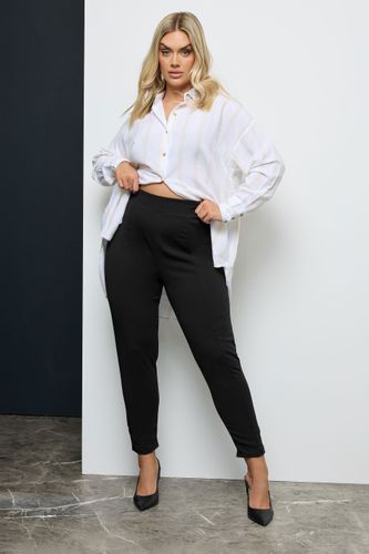Pantacourt Noir Slim Extensible Size Short > 50 - Yours - Modalova