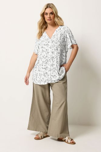 Blouse Blanche À Imprimé Feuilles Avec Plis Nervurés Size 44 - Yours - Modalova